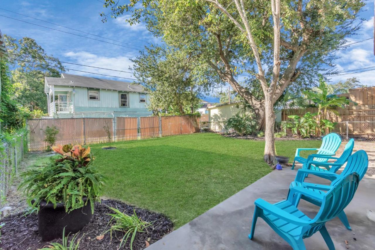 2 Kitchens,2 Living Rooms,4 Bedrooms-Close To All! Galveston Bagian luar foto